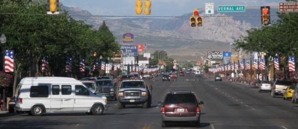 831_Vernal_Utah_looking_East_3_.jpg